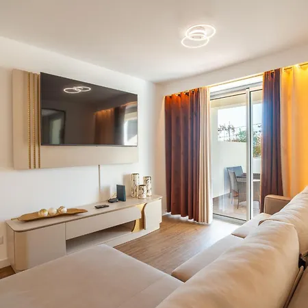 Sunset Luxury Apartman *